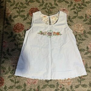 Disney's Epcot Flower and Garden Festival “Grow Green” tank top size small 🌸💐